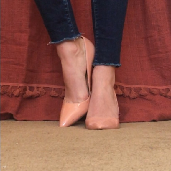 Banana Republic pink/nude heels - Picture 2 of 4